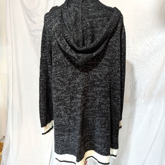 Cardigan sweater - Picture 3 of 4